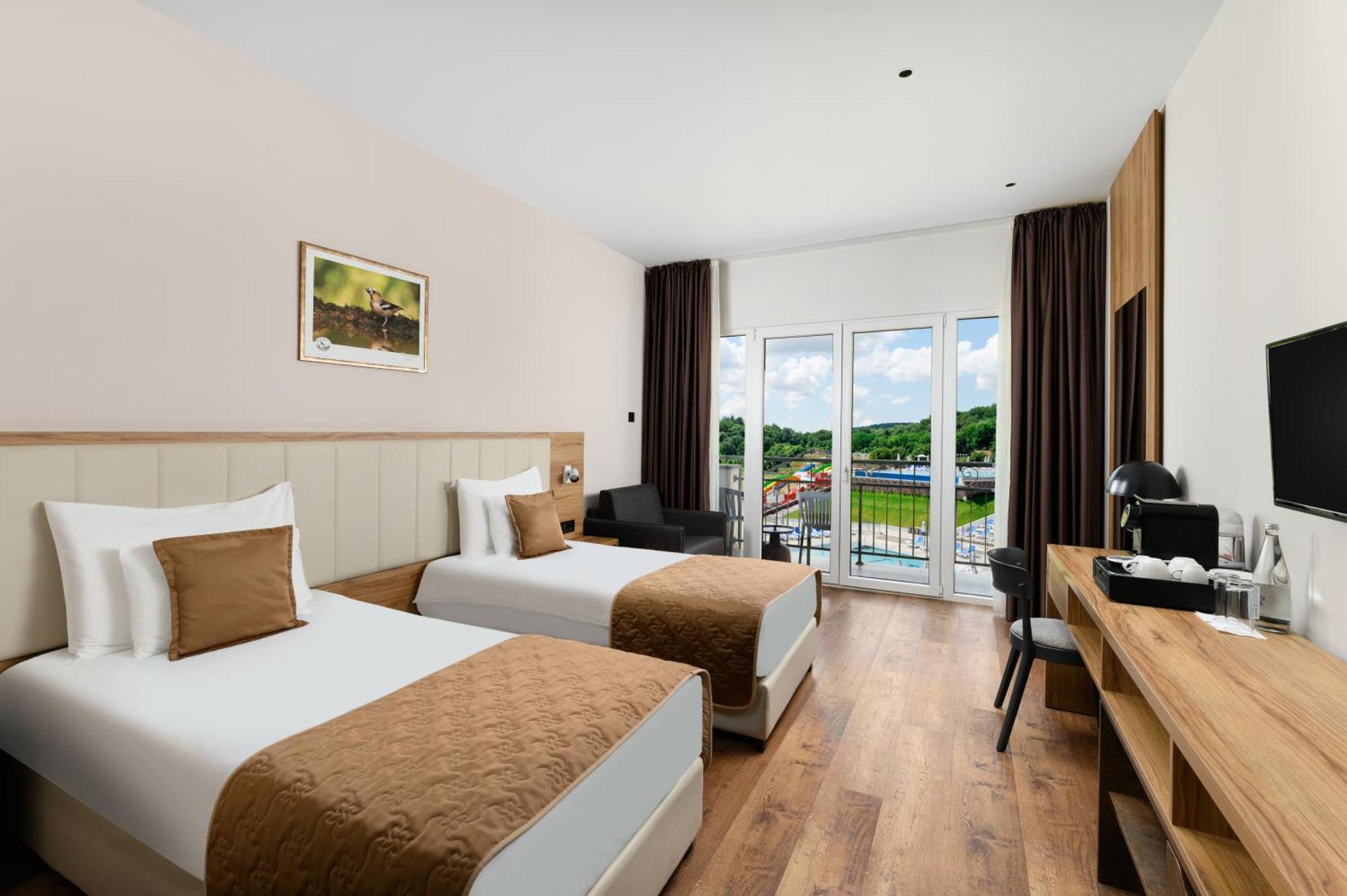 Movenpick Resort And Spa Fruske Terme Vrdnik Extérieur photo