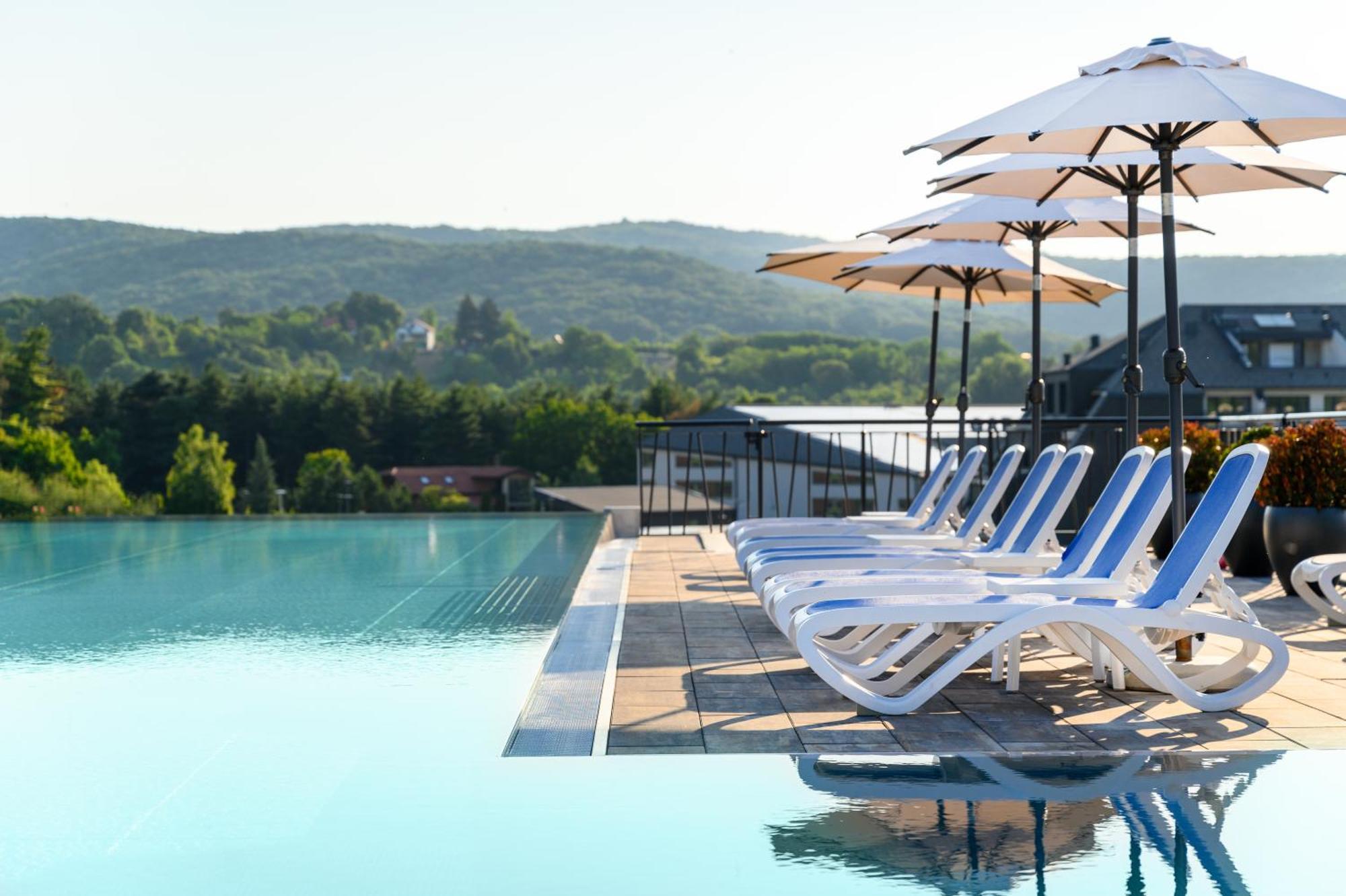 Movenpick Resort And Spa Fruske Terme Vrdnik Extérieur photo