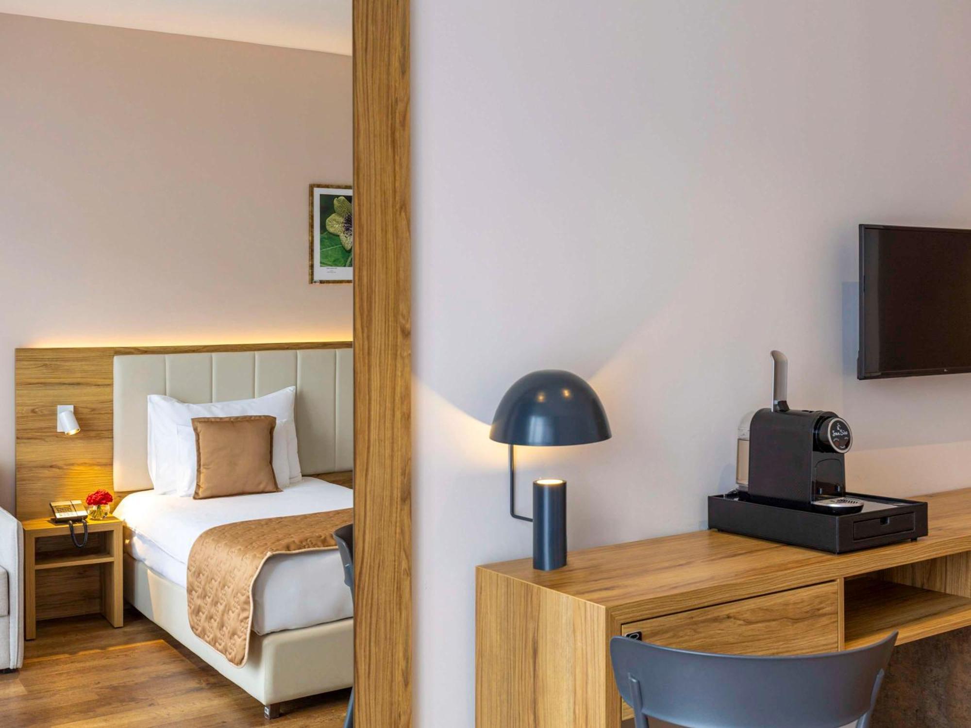 Movenpick Resort And Spa Fruske Terme Vrdnik Extérieur photo